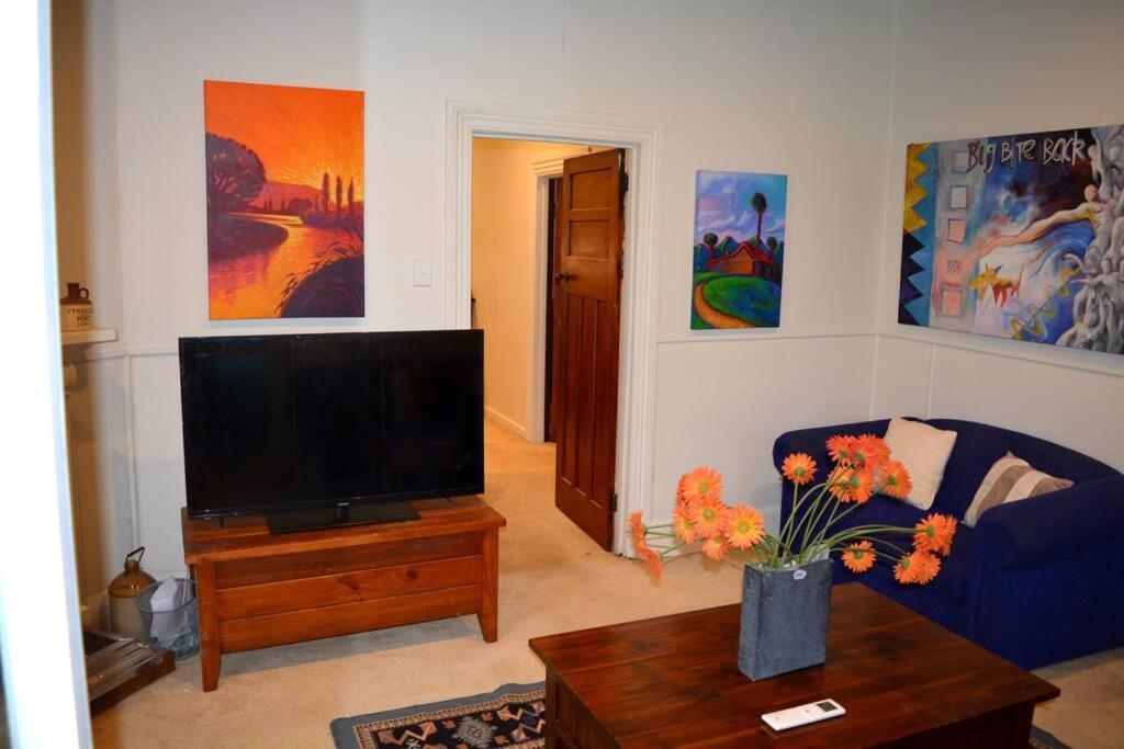 Riverlea Cottage - Cosy, Comfy, Quiet, Central Таумарунуи Екстериор снимка